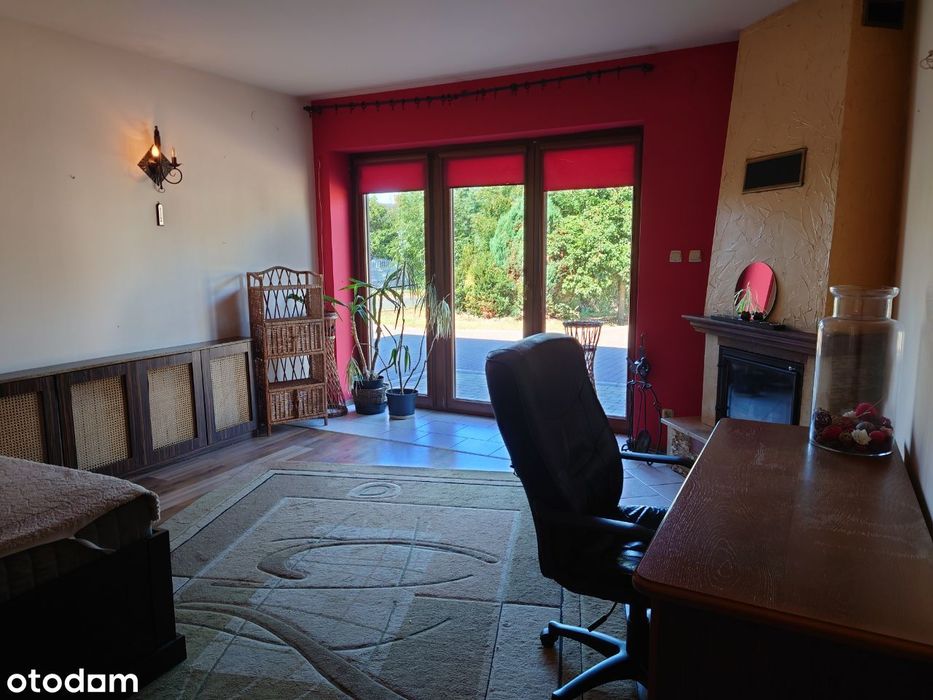 Dom 7 pokojów, 200 m2, ogród i garaże, Kamieńsk