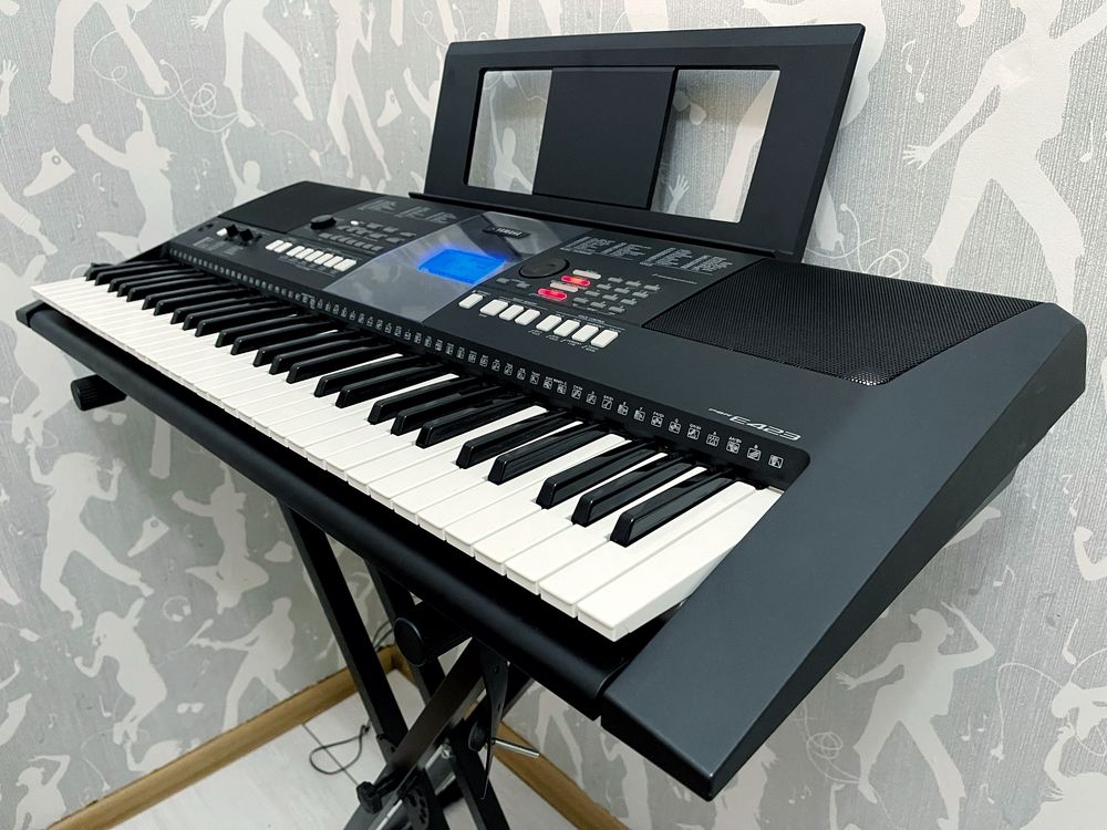 Синтезатор Yamaha E-423!!! Крутезна модель! Динамічна.