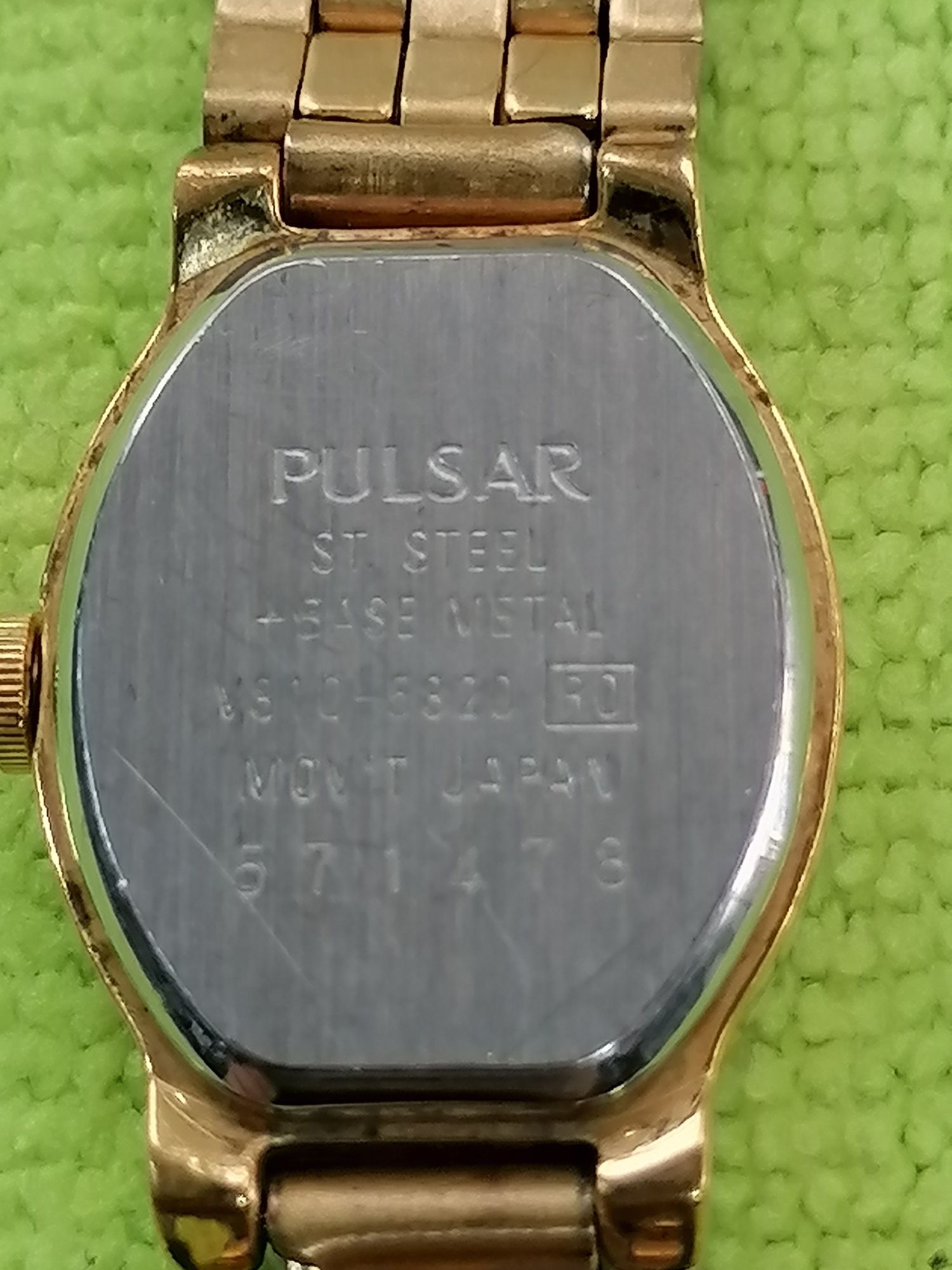 Часы женские Pulsar Quartz "Japan"