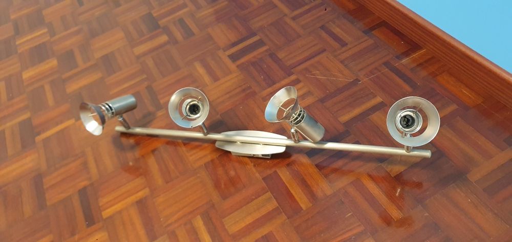 Candeiro teto para lampadas E14