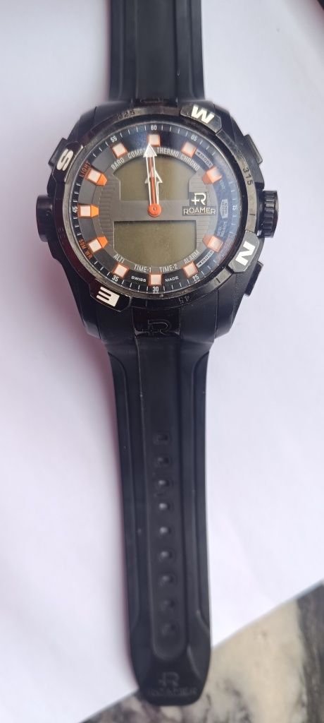 Relogio Roamer Trekk Master  mod770990N