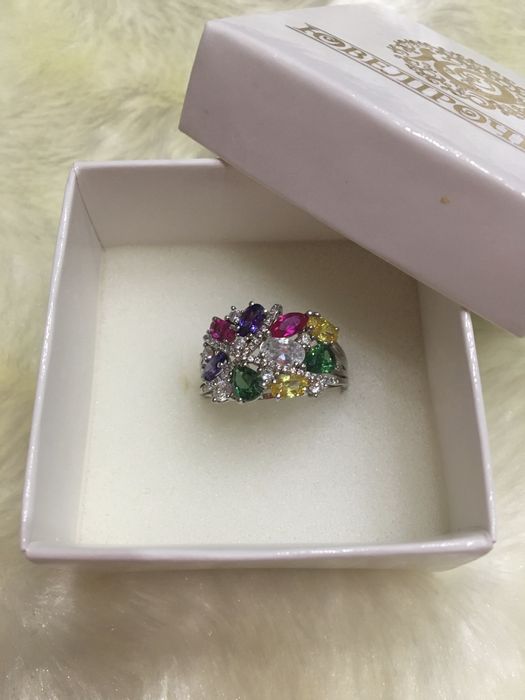 Серебряные серьги, серьги пусеты, кольца с камнями