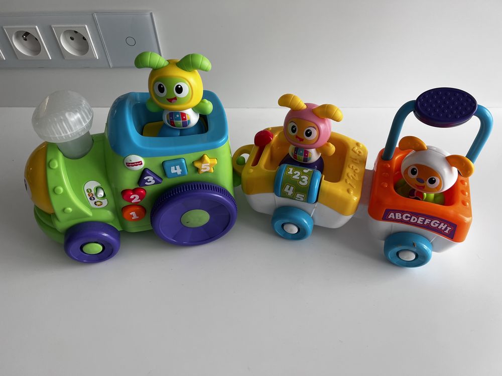 Fisher-Price interaktywny pociąg Bebo FXJ19