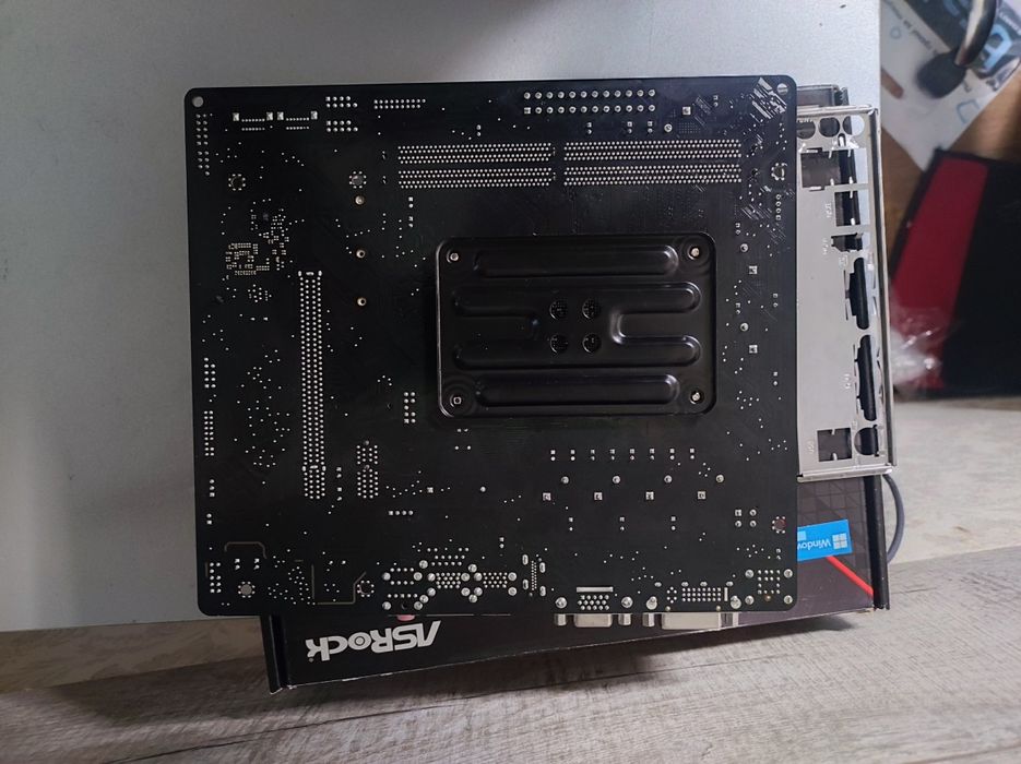 Ryzen 7 5800X 32GB DDR4  B450M HDV  комплект