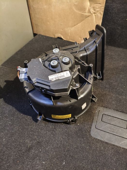 Wentylator wiatrak nagrzewnicy Opel Vectra C Signum Europa 007013E