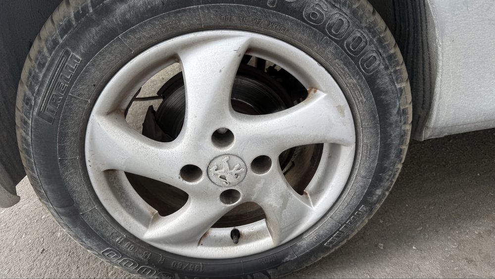 Peugeot 206 SW 1.4 gasolina viatura pra venda de peças