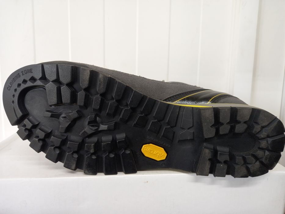 Buty trekkingowe górskie raki półautomatyczne Scarpa Rebel Lite GTX 38