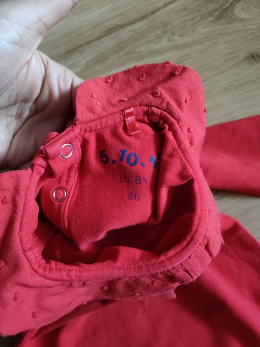 Body 86 czerwone święta i spodnie legginsy 80 z Puchatkiem