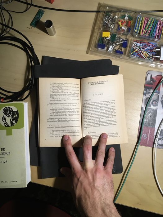 Os Maias + Livro de Apontamentos *NOVOS*