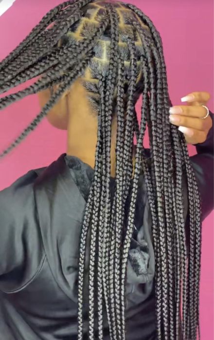 Aplicação e Tranças de Cabelos Africanos – Atendimento ao Domicílio