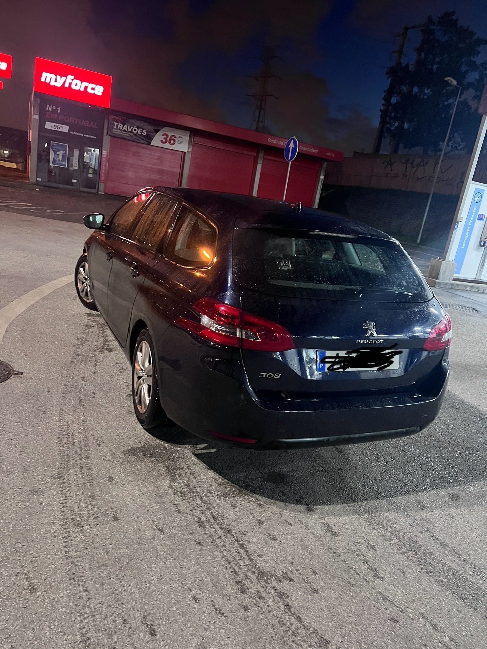 Peugeot 308 SW 10/2018 cx Automática