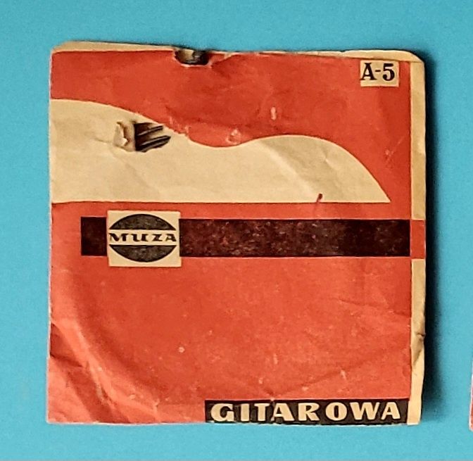 Stare(nowe) unikatowe struny do gitary akustycznej MUZA l. 80-te XX w!