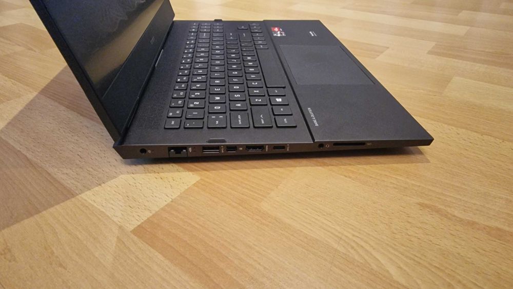 Laptop HP OMEN 16-c0322nw 16,1" AMD Ryzen 7 16 GB / 1000 GB