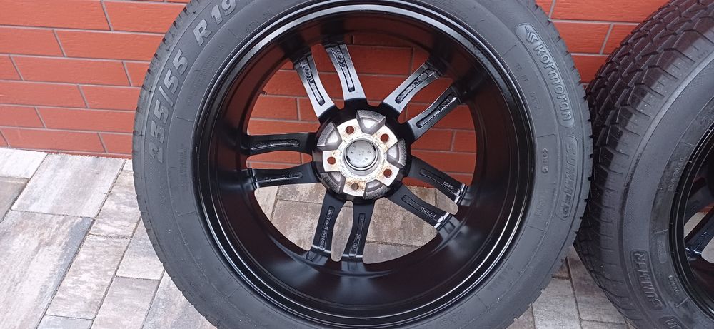 Alufelgi 19"z oponami letnimi Kormoran.