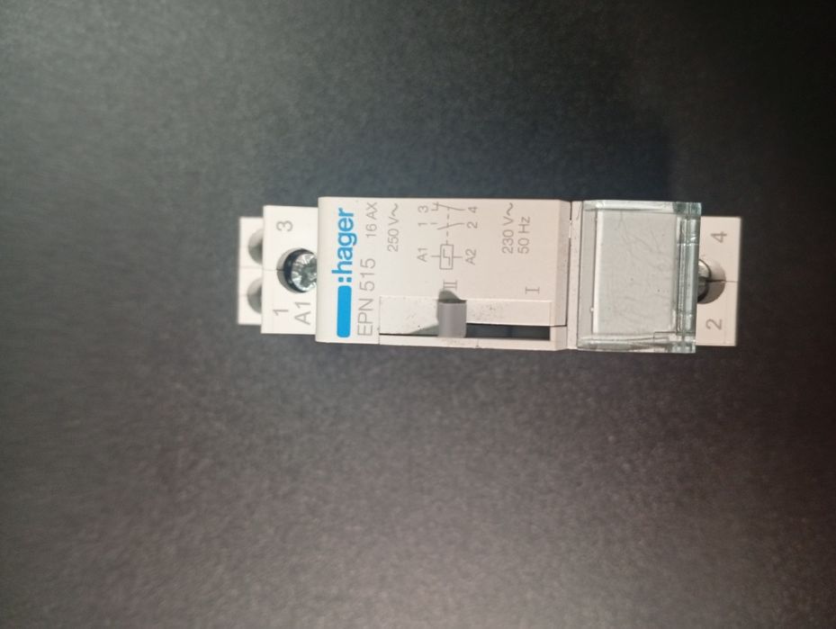 Импульсное реле hager epn 515