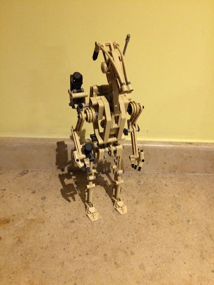 LEGO Technic/Star Wars 8001: B1 Battle Droid unikat 2000 rok