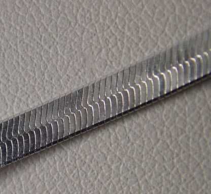 Srebrny łańcuszek płaska żmijka linka  46 cm. 3,4 mm.