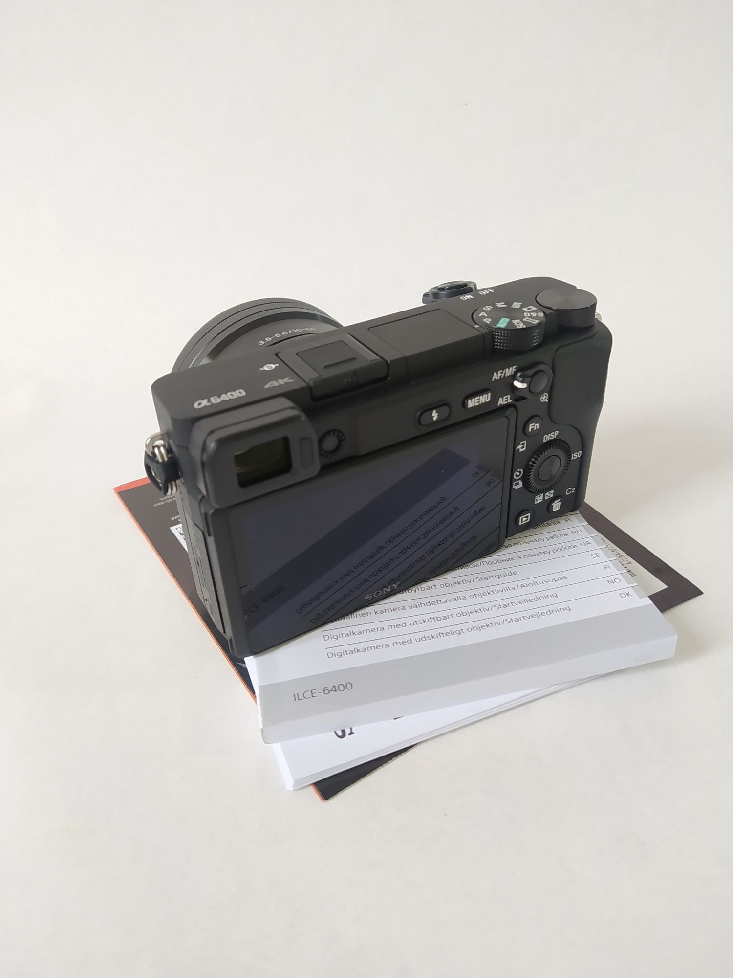 Фотоапарат Sony Alpha A6400 kit (16-50mm) Black, Нова!