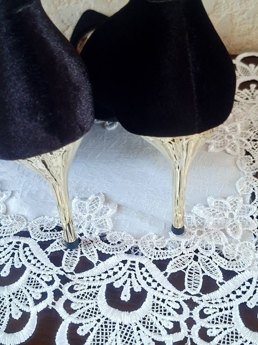 Eleganckie szpilki damskie na wysokim obcasie NOWE rozmiar 45