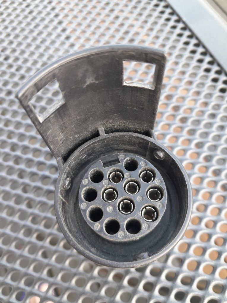 Przejściówka reduktor adapter gniazdo przyczepy przyczepki