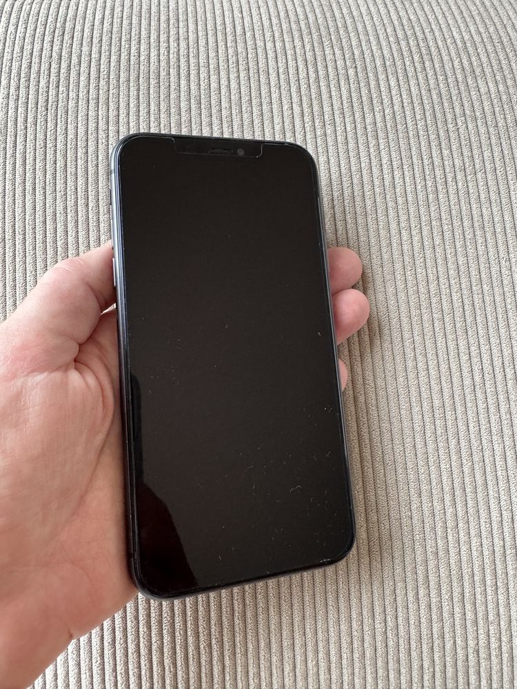Impecável | iPhone 11 128GB preto