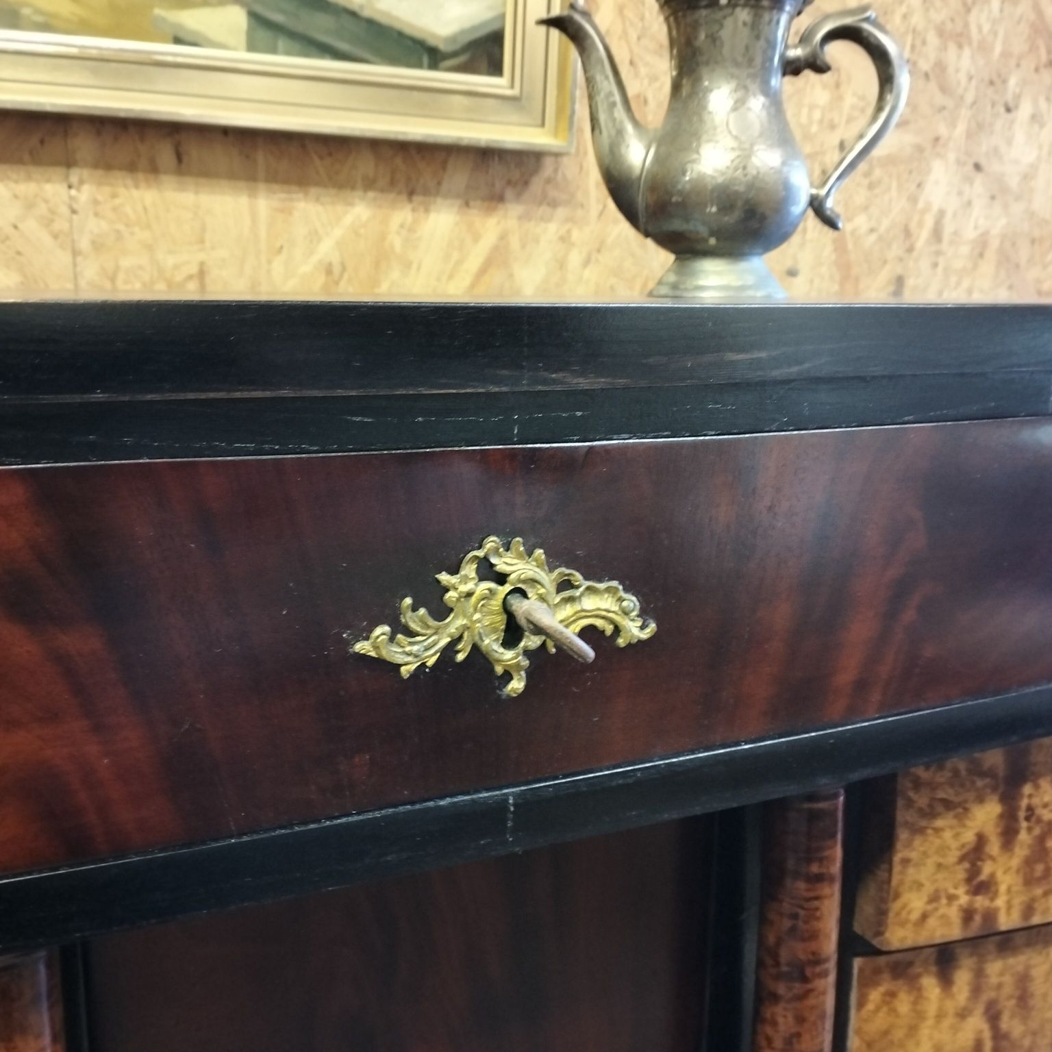 Bardzo stary sekretarzyk biedermeier