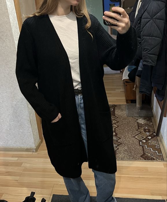 В’язаний чорний кардиган