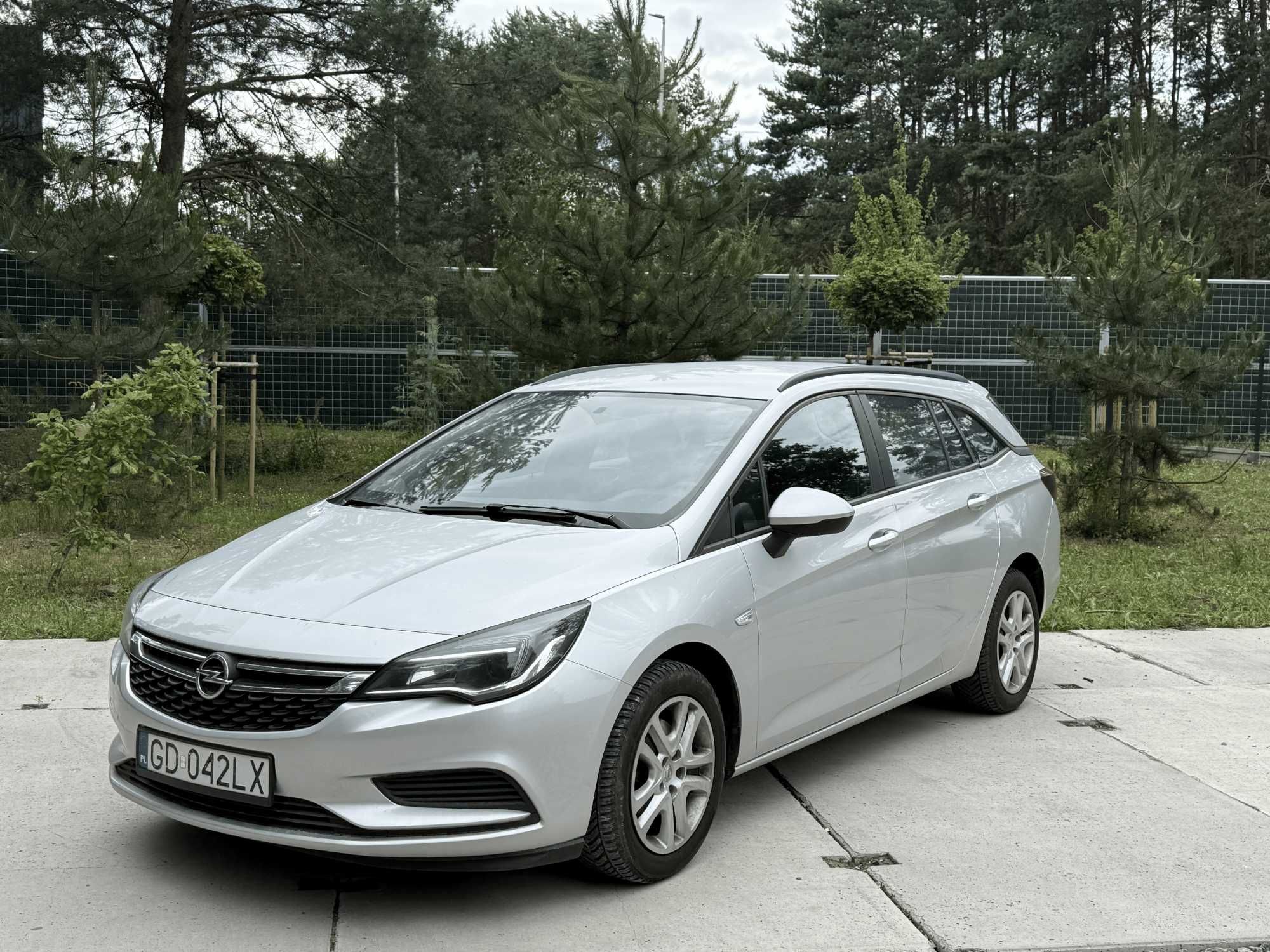 WYNAJEM DŁUGOTERMINOWY – opel astra K kombi 1.6 cdti 2016
