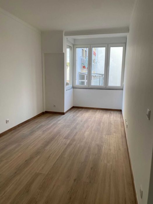 Apartamento T2 Porto salvo oeiras totalmente remodelado
