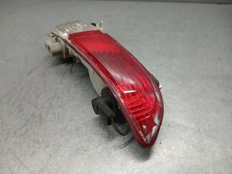 Farolim nevoeiro trás direito BMW 6 (E63)