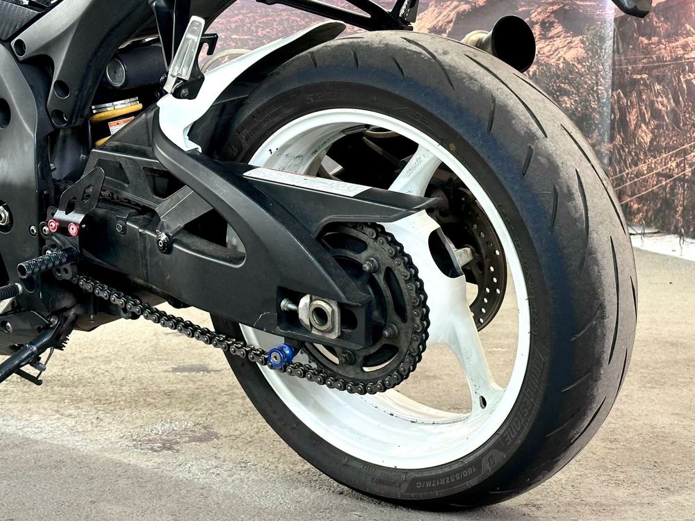 Suzuki Gsxr 600 K9 r