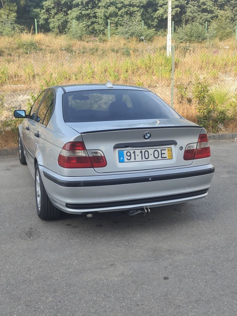 BMW e46 em excelente estado