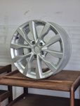 Felga Aluminiowa 17 Cali Wi Renault Megane Talisman 7x17 Et 43