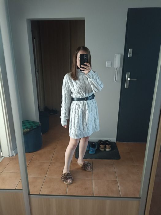 Długi sweter, sukienka sweterkowa, pół golf, oversize, rozmiar S / 36