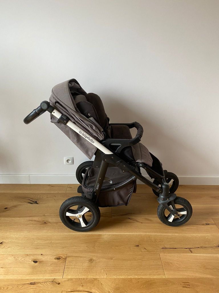 Wózek Baby Design Husky 2 w 1 z adapterami