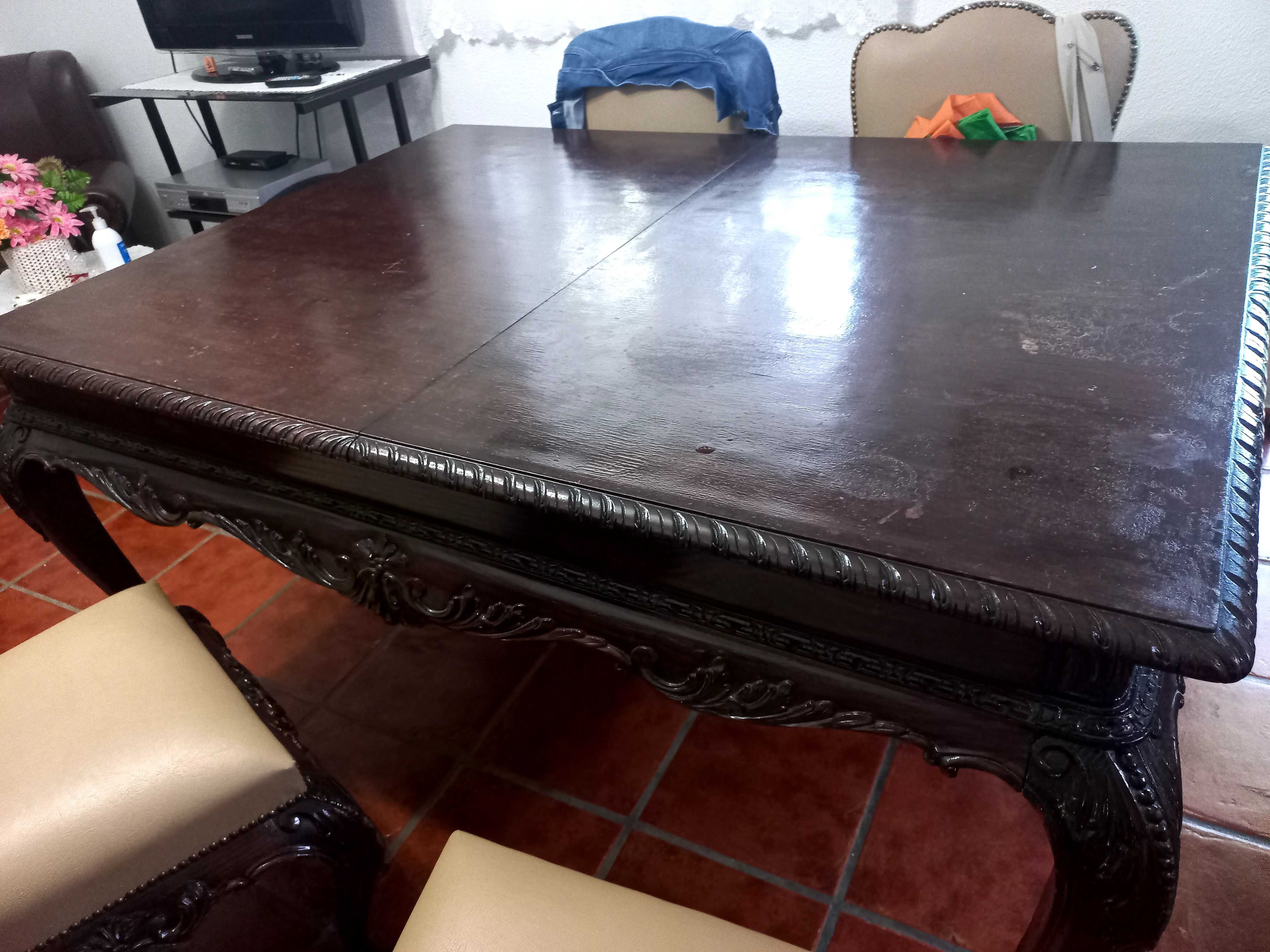 Mobilia de sala de jantar vintage
