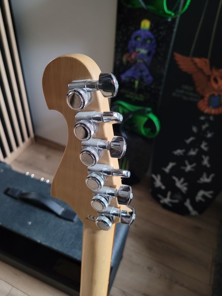 Gitara Washburn X-series