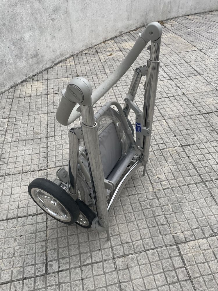 Carrinho Bebé BEBECAR V-Pack
