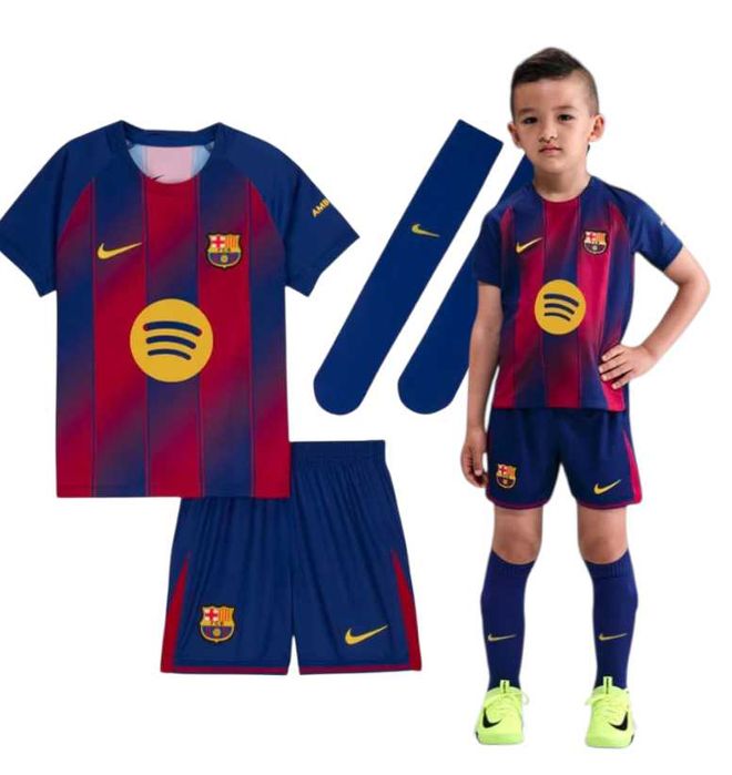 Strój FC Barcelona Lamine Yamal Koszulka Sposenki Getry Komplet Yamal