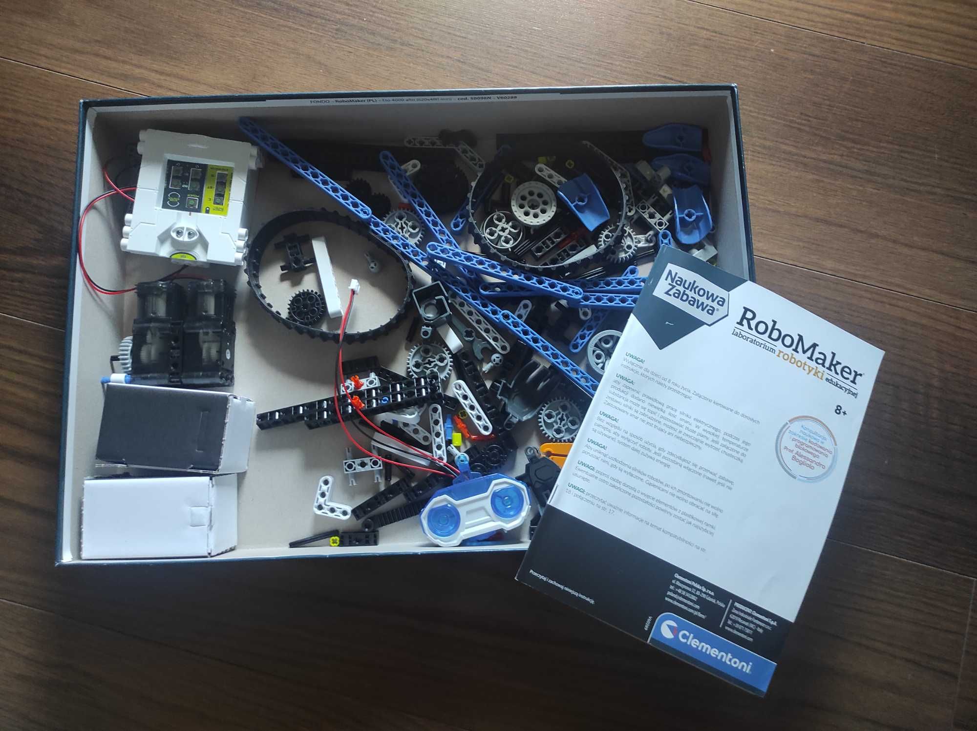 Clementoni Robomaker Laboratorium Robotyki Edukacyjnej Robot