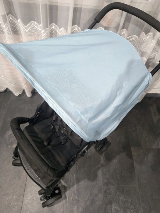 Nowy lekki wózek do samolotu hauck buggy