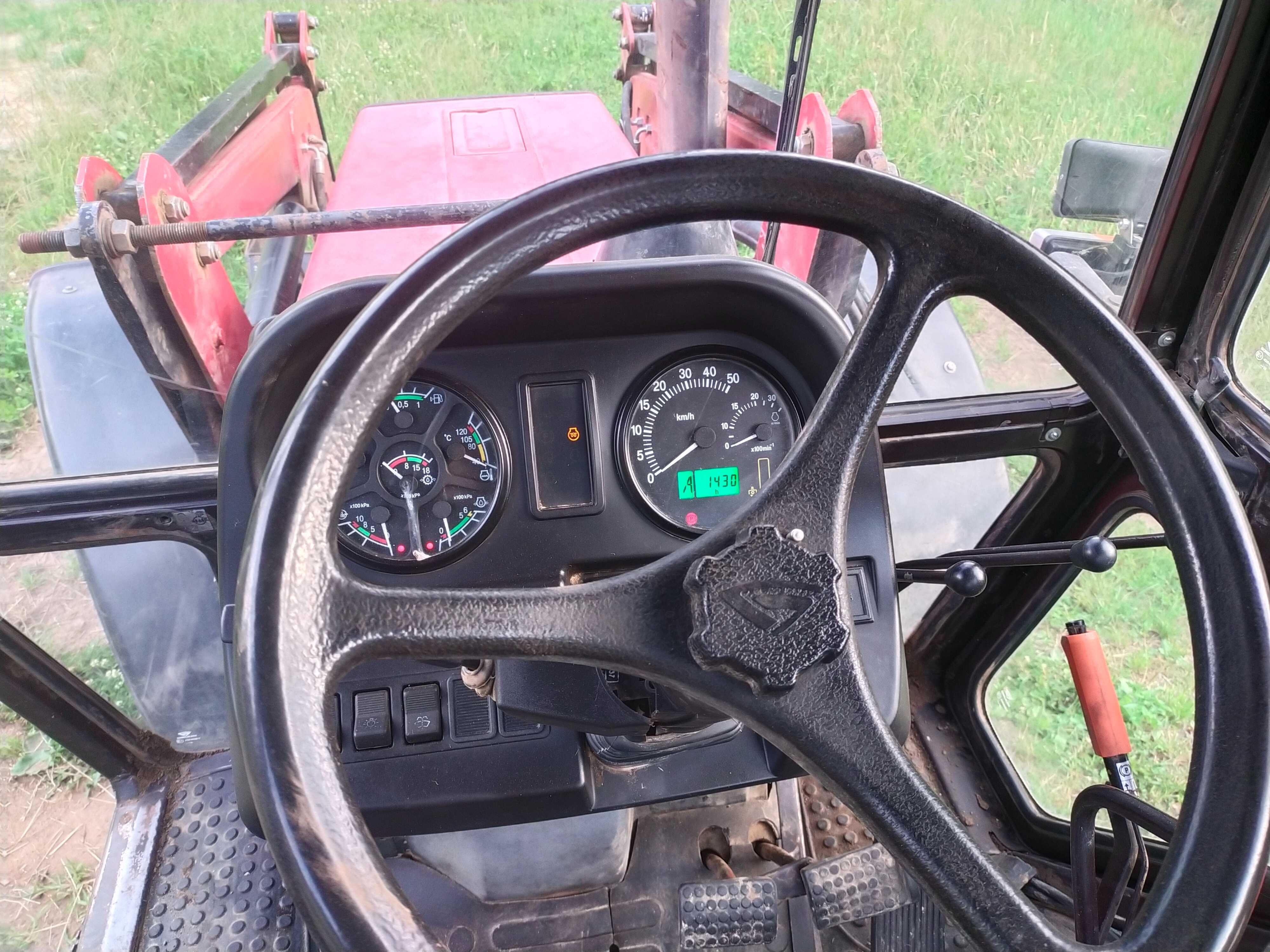MTZ 1025 plus TUR5 z osprzętem