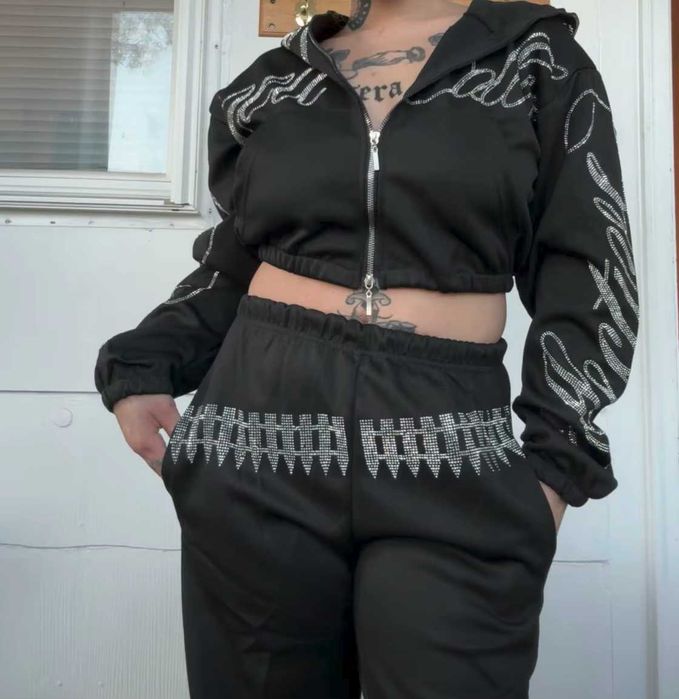 Named Collective Костюм женский Зипка+Штаны
Продается набором вместе