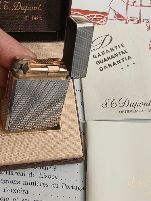 Isqueiro Dupont antigo