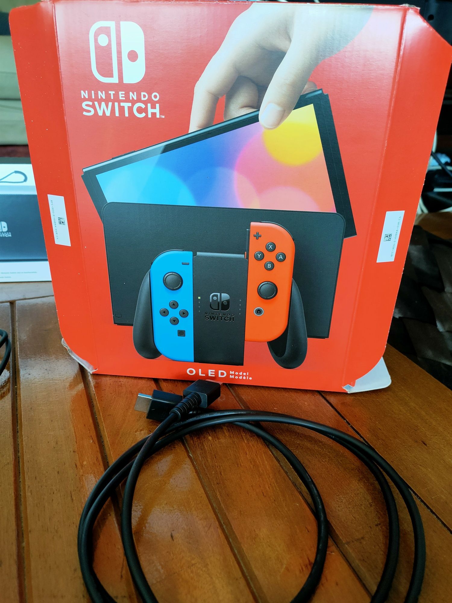 Nintendo Switch Oled com jogo