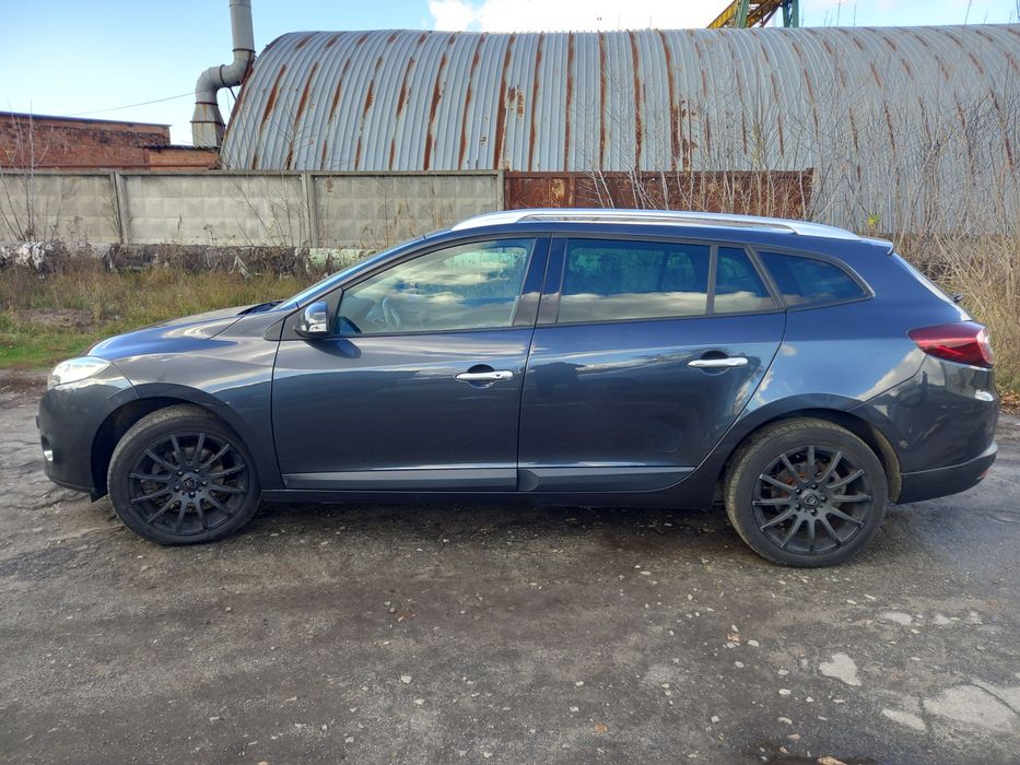 Автомобіль Рено меган