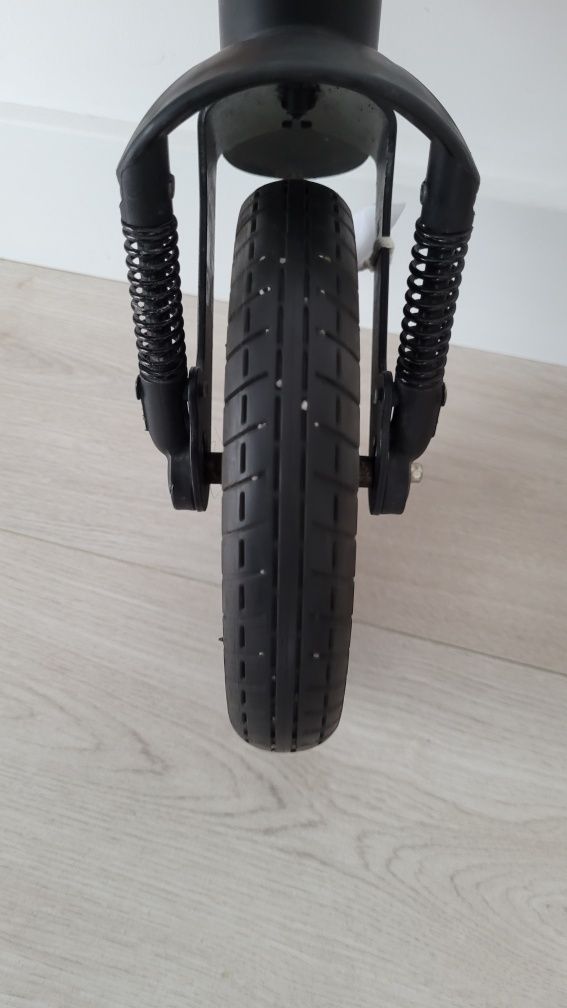 Koło  Lionelo annet tour przednie lewe left front wheel części  parts