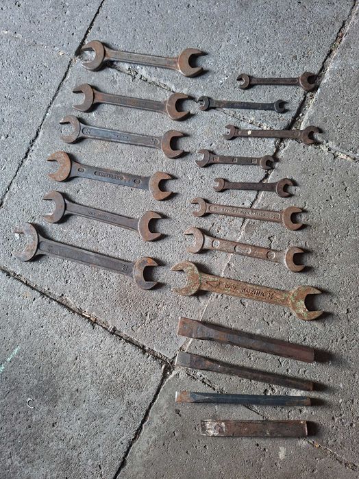 Narzędzia PRL różne