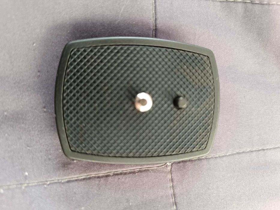 Площадка для швидкого зняття фотокамеры со штатива QB-4W универсальна