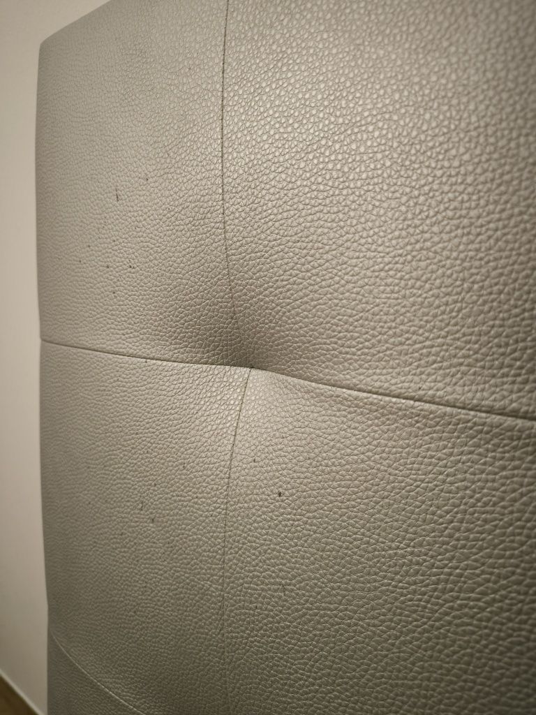 Cabeceira de cama cinza